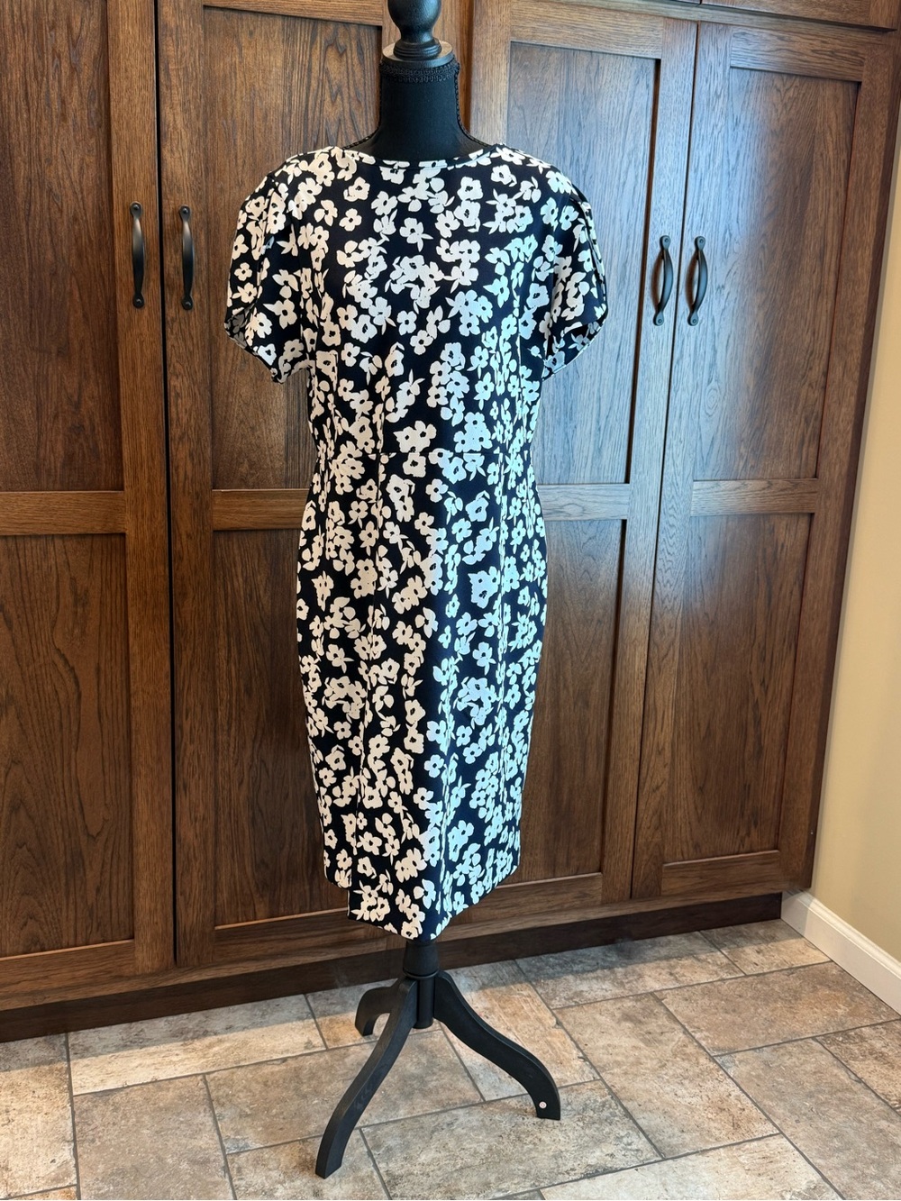 Ann Taylor Factory Black and White Floral Midi Dress
